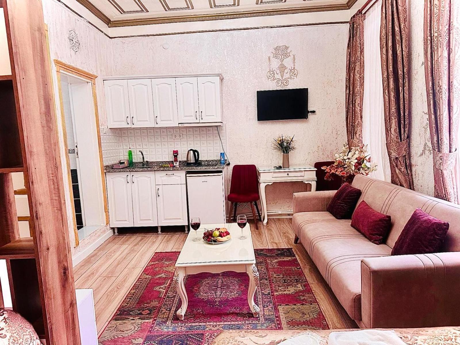 Alhambra Hotel apartamentowy
