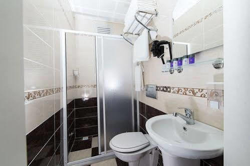 Hotel apartamentowy Alhambra